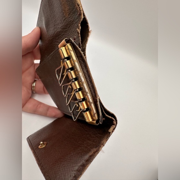 Louis Vuitton Damier Ebene key case key holder - Picture 6 of 8